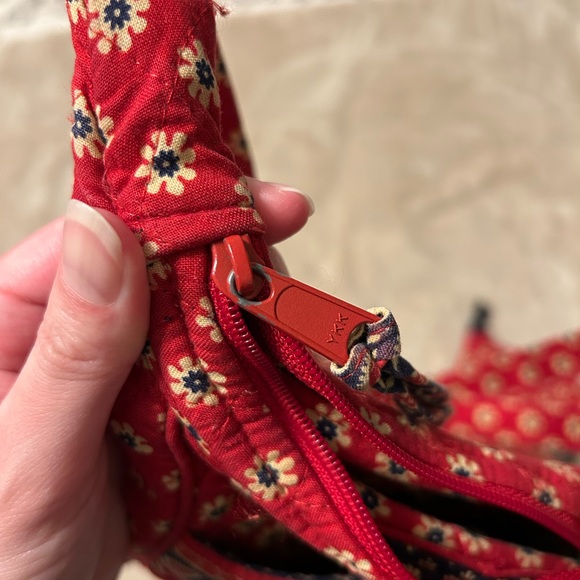 Vera Bradley - Picture 3 of 11